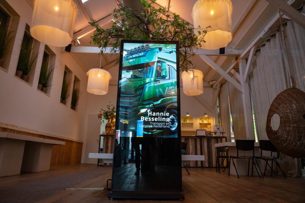 Interactieve schermen voor beurzen en events